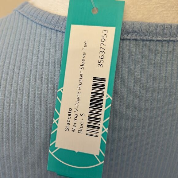 Staccato Marina light blue V neck flutter sleeve tee Size S New - Picture 7 of 9